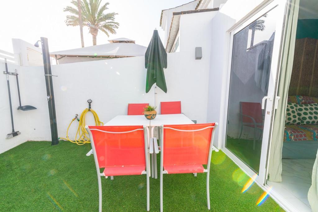 מספאלומס Deluxe Duplex Bungalow Private Parking מראה חיצוני תמונה