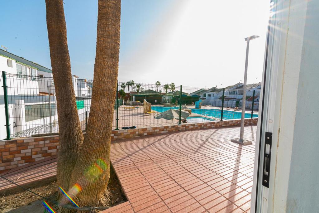 מספאלומס Deluxe Duplex Bungalow Private Parking מראה חיצוני תמונה