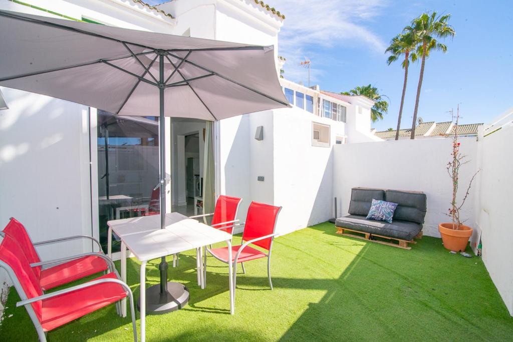 מספאלומס Deluxe Duplex Bungalow Private Parking מראה חיצוני תמונה